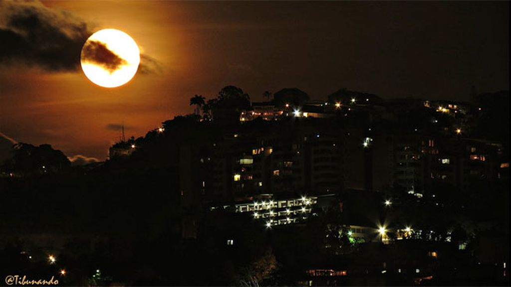 México, Venezuela, España... todo el planeta mirando al cielo