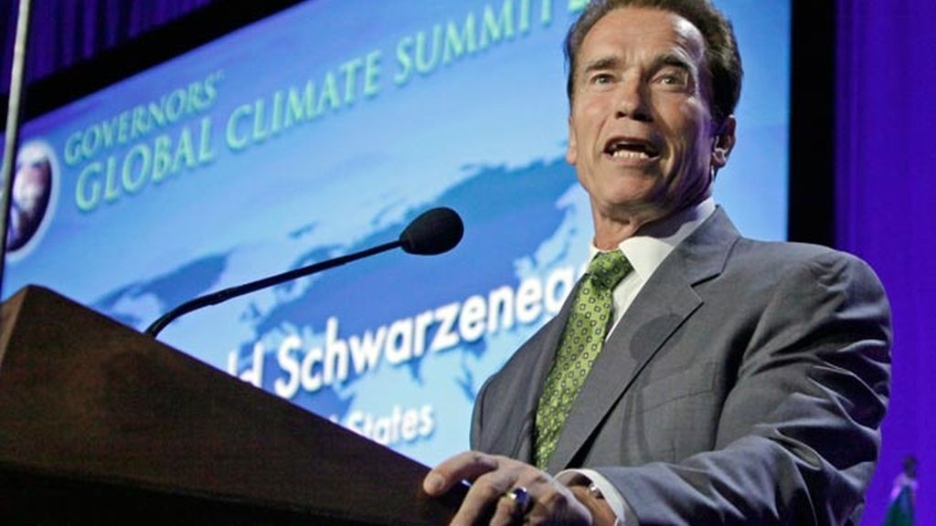 Arnold Schwarzenegger a favor de las energías renovables