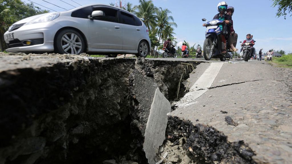 De magnitud 6,5 y a 8,2 kilómetros de profundidad