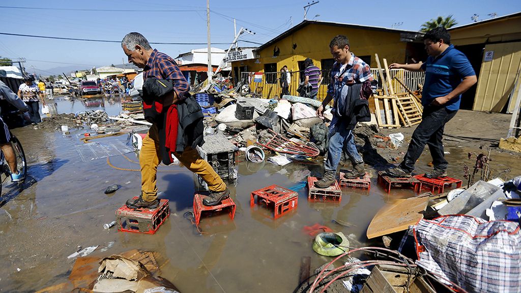 Chile, bajo los escombros del terremoto