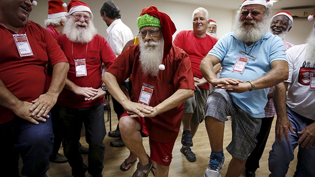 Escuela de Papa Noel en Brasil