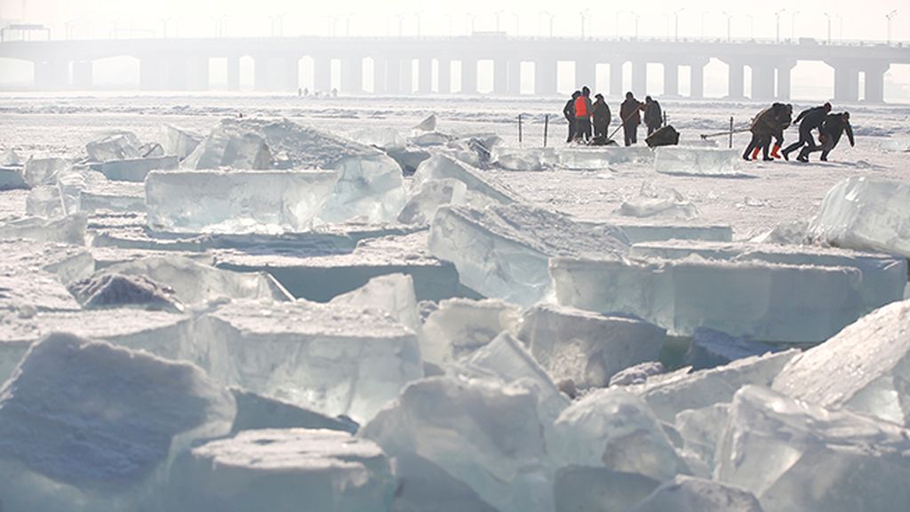 Esculturas, edificios y 15 millones de visitas: el festival del hielo más grande del mundo