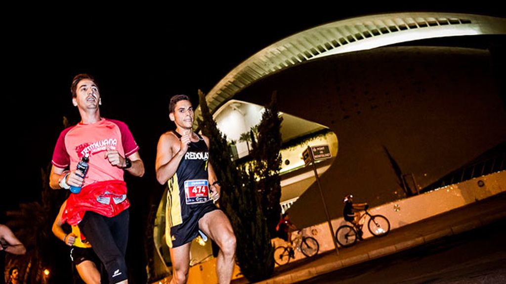 Bajo la luz de la luna de Valencia