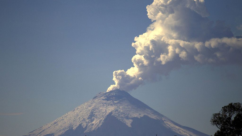 Septiembre, octubre y noviembre, gran período volcánico (Volcán Cotopaxi, Ecuador)