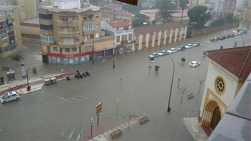 Los ciudadanos no han tardado en compartir imágenes de los destrozos