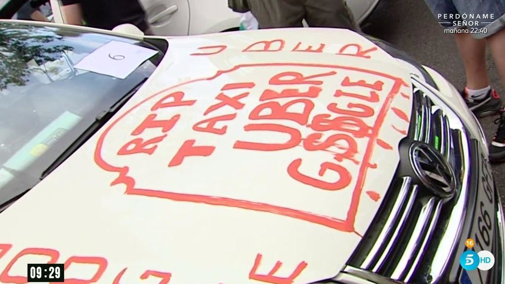 Así está la guerra del taxi contra Uber y Cabify