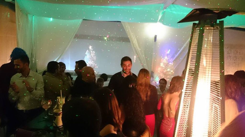 Bailar al aire libre en otoño