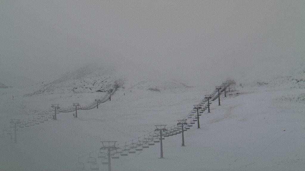 La noche del jueves se han producido mantos de nieve de entre 2 y 10 cm. de espesor