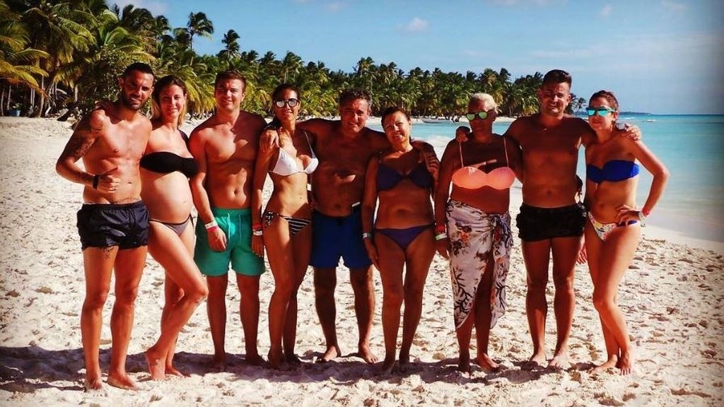 Elisabeth Reyes (Miss España 2006) se lleva a toda la familia a República Dominicana