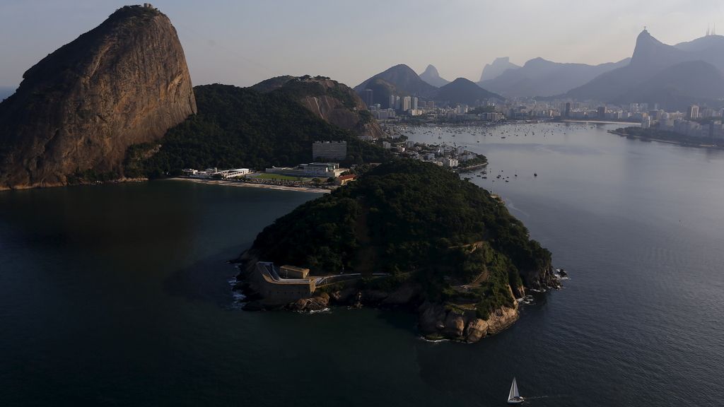 La contaminación extrema de la Bahía de Guanabara