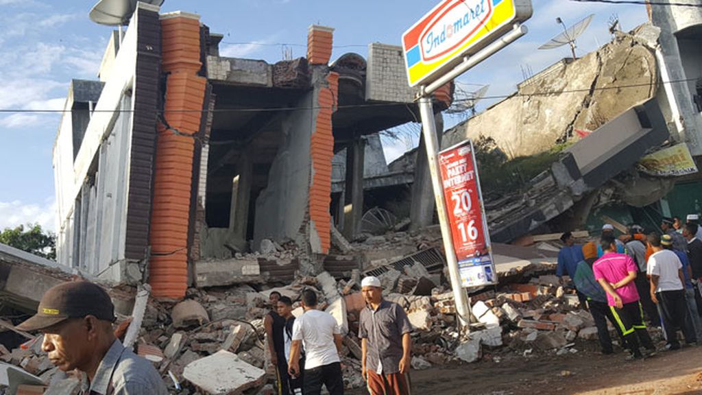 De magnitud 6,5 y a 8,2 kilómetros de profundidad