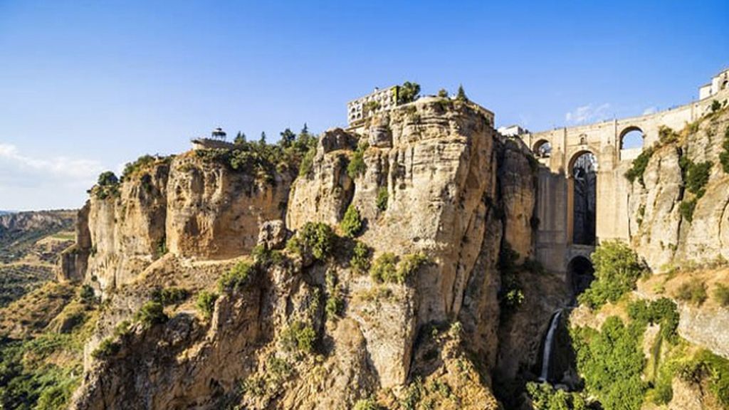 Reta al vértigo este 2017 desde el Mirador del Puente Nuevo de Ronda