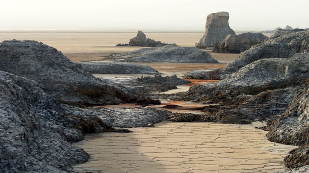 La fuerza volcánica en la encrucijada de tres placas de la Depresión Danakil (Etiopía)