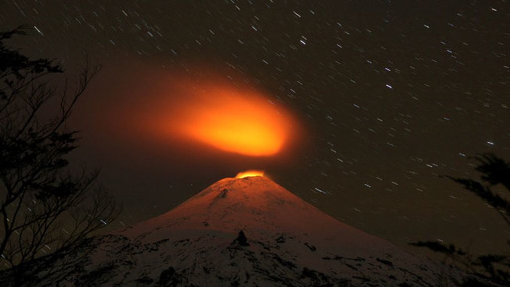 Las fotos más impactantes del Villarrica, el volcán cuyo magma nunca cesa