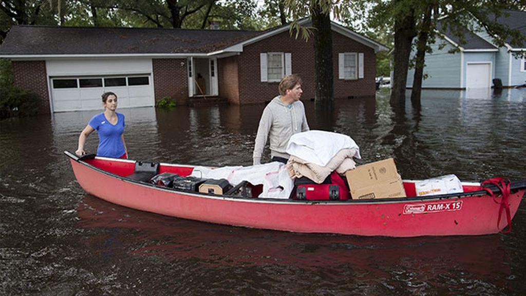 La canoa, el mejor transporte en Carolina del Sur