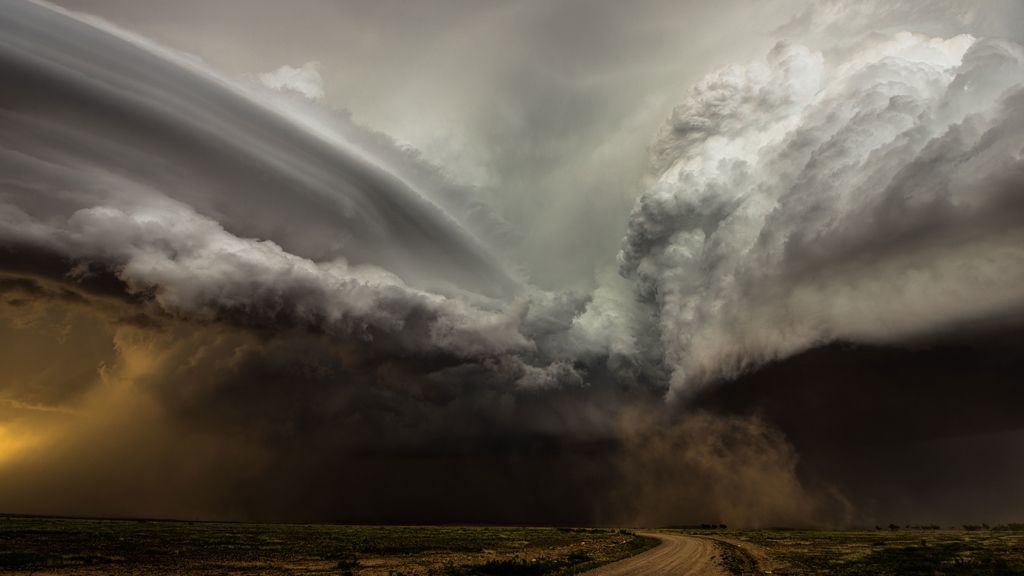 Belleza en estado puro: las mejores fotos de fenómenos meteorológicos del año