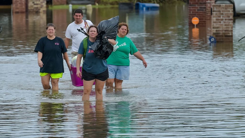 Es la peor catástrofe desde el huracán Katrina, según el gobernador del estado de Louisiana