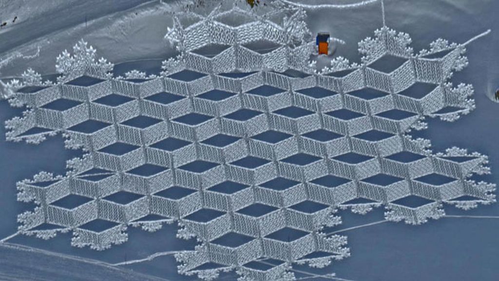 La nieve es el material de sus obras de arte