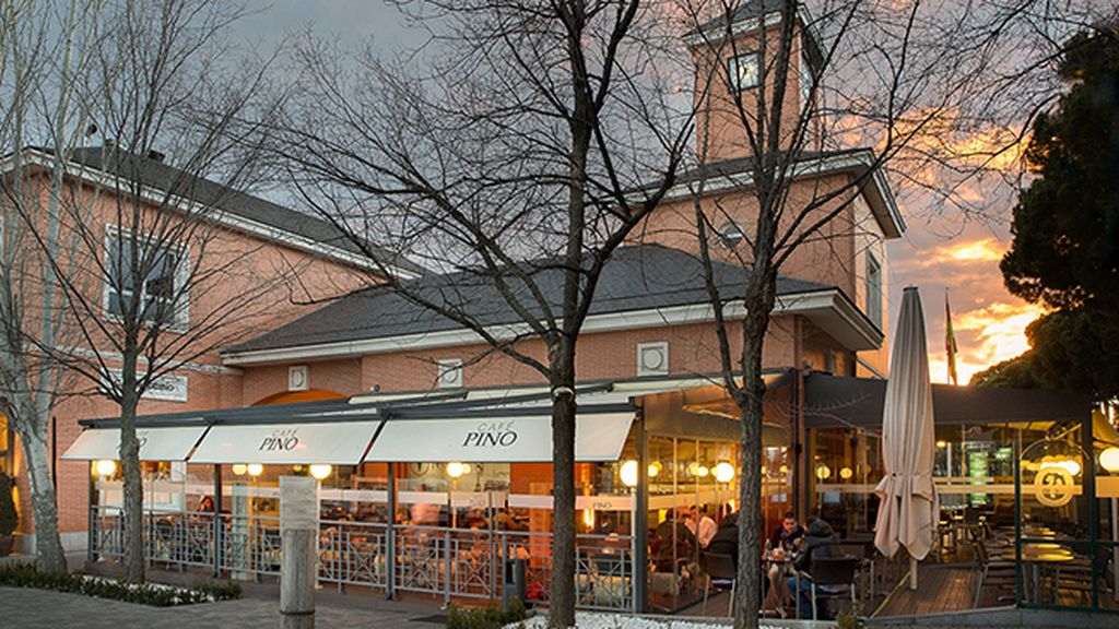 La terraza de Café Pino en La Moraleja (Plaza de la Moraleja, s/n. Alcobendas)