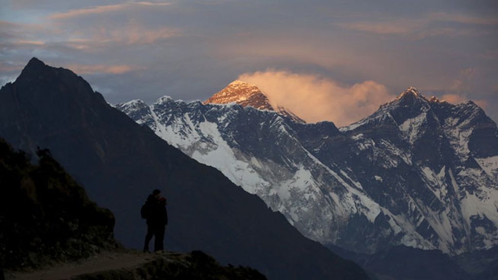 ¡Súbete a lo más alto! Vete al Monte Everest