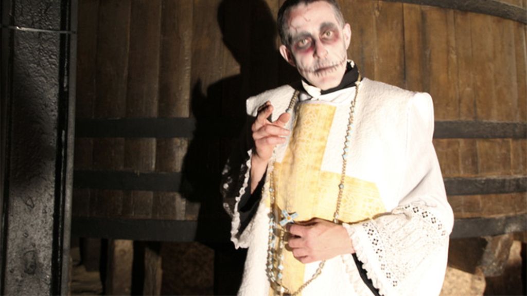 El misterio también bebe vino