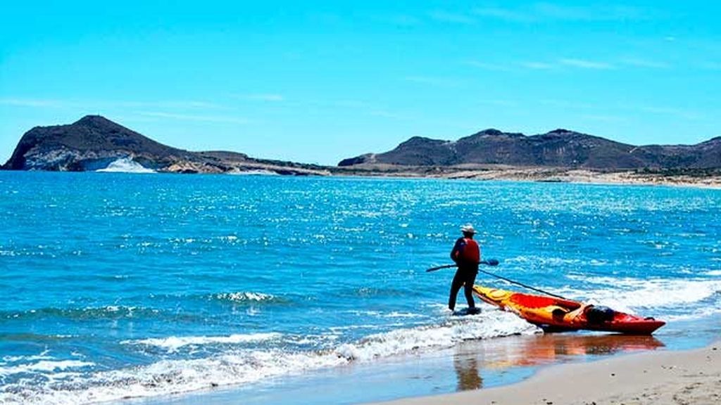 Captura la luz de otoño en la Bahía de los Genoveses (Cabo de Gata)