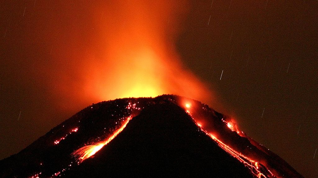 Septiembre, octubre y noviembre, gran período volcánico (Volcán de Colima, México)