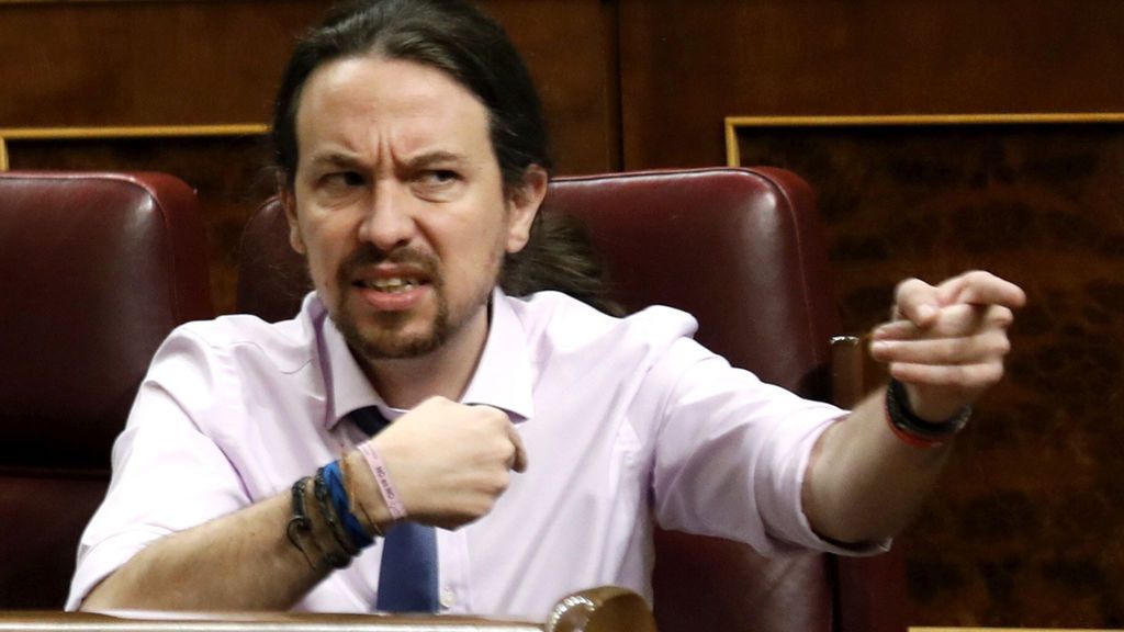 Iglesias también se equivoca en las votaciones de los presupuestos