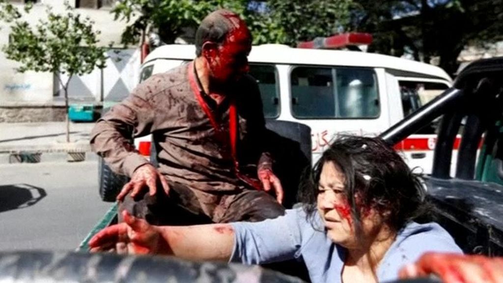Al menos 90 muertos y 350 heridos en un ataque en Kabul