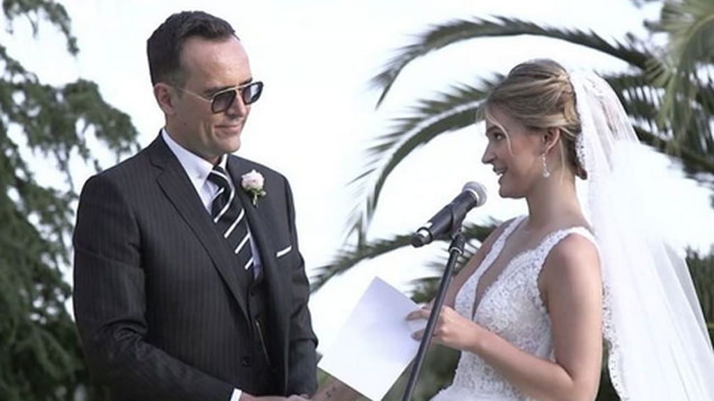 Risto, de aniversario:  "Felicidades Laura, amor mío y a los que no nos daban ni dos años"