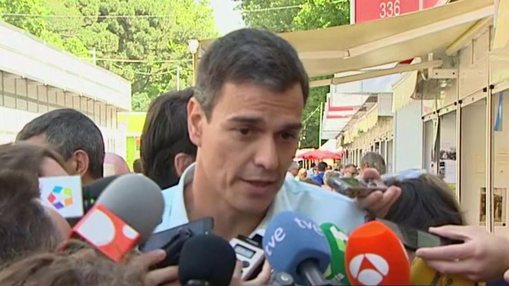 Pedro Sánchez: “La renuncia de Moix llega tarde y mal, el Congreso ya lo reprobó”