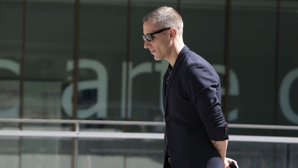 El último adiós a David Delfín