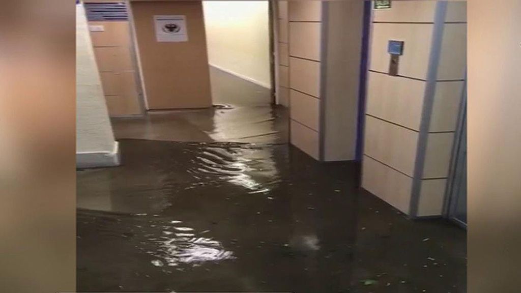 El hospital Virgen de la Salud de Toledo, inundado por las fuertes lluvias