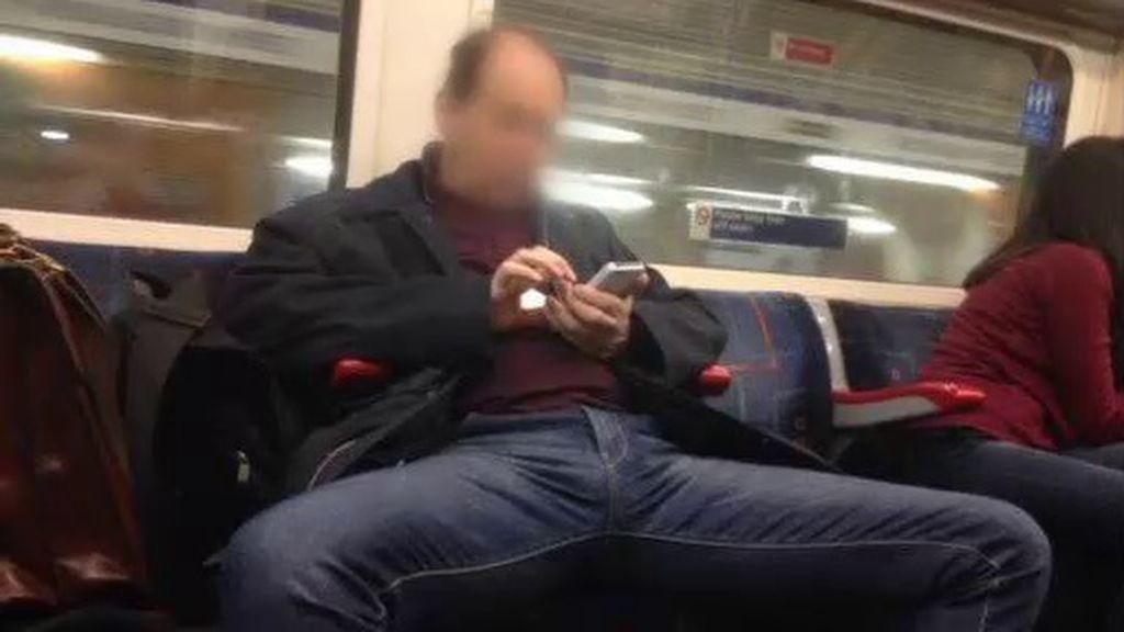 ¿Practican los hombres el ‘manspreading’ en el Metro de Madrid?