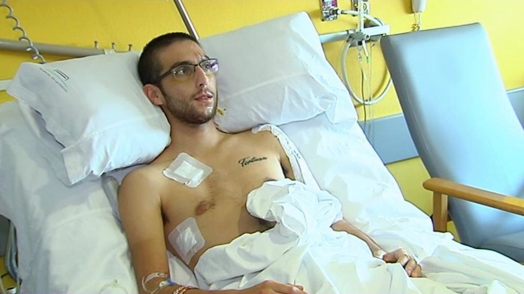 El ciclista herido grave en Oliva: "Voy a seguir viviendo, por mi padre y mis compañeros"
