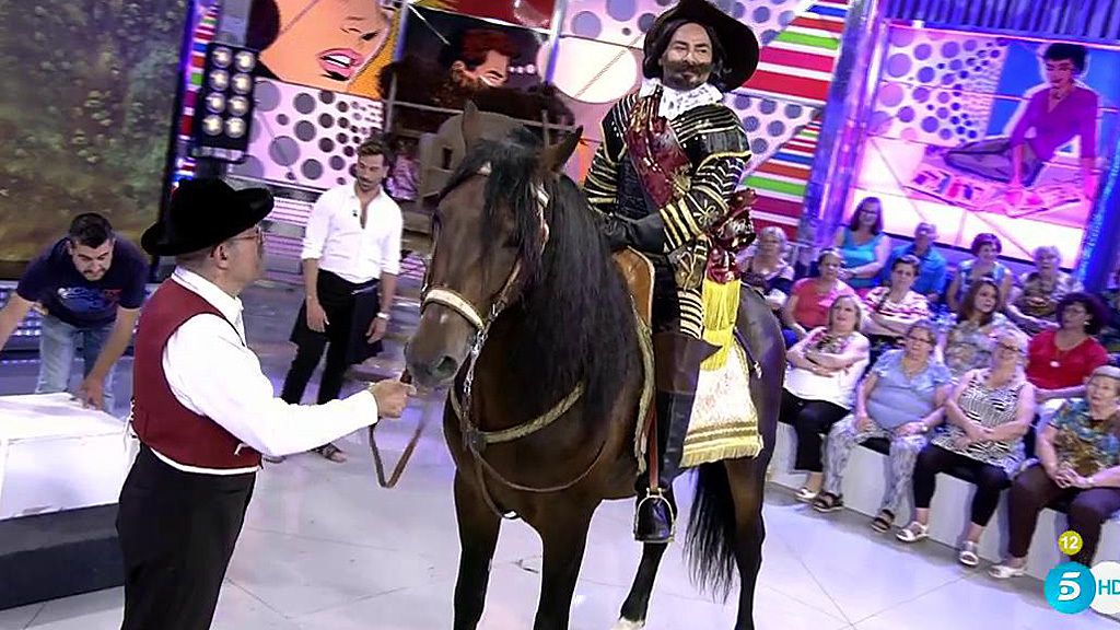 J.J., de dueño del cortijo a Conde-Duque de 'Sálvame'