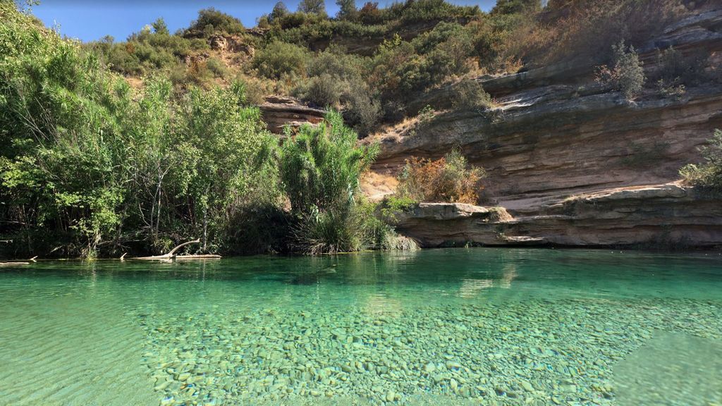 Las 10 piscinas naturales españolas que debes visitar este verano