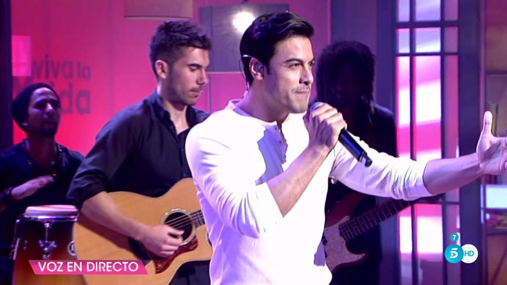 ¡TE-MA-ZO! Carlos Rivera nos presenta su gran éxito 'Lo digo'