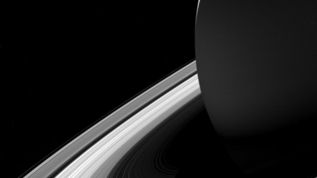 Las mejores imágenes de Cassini, la sonda que lleva 13 años en la órbita de Saturno