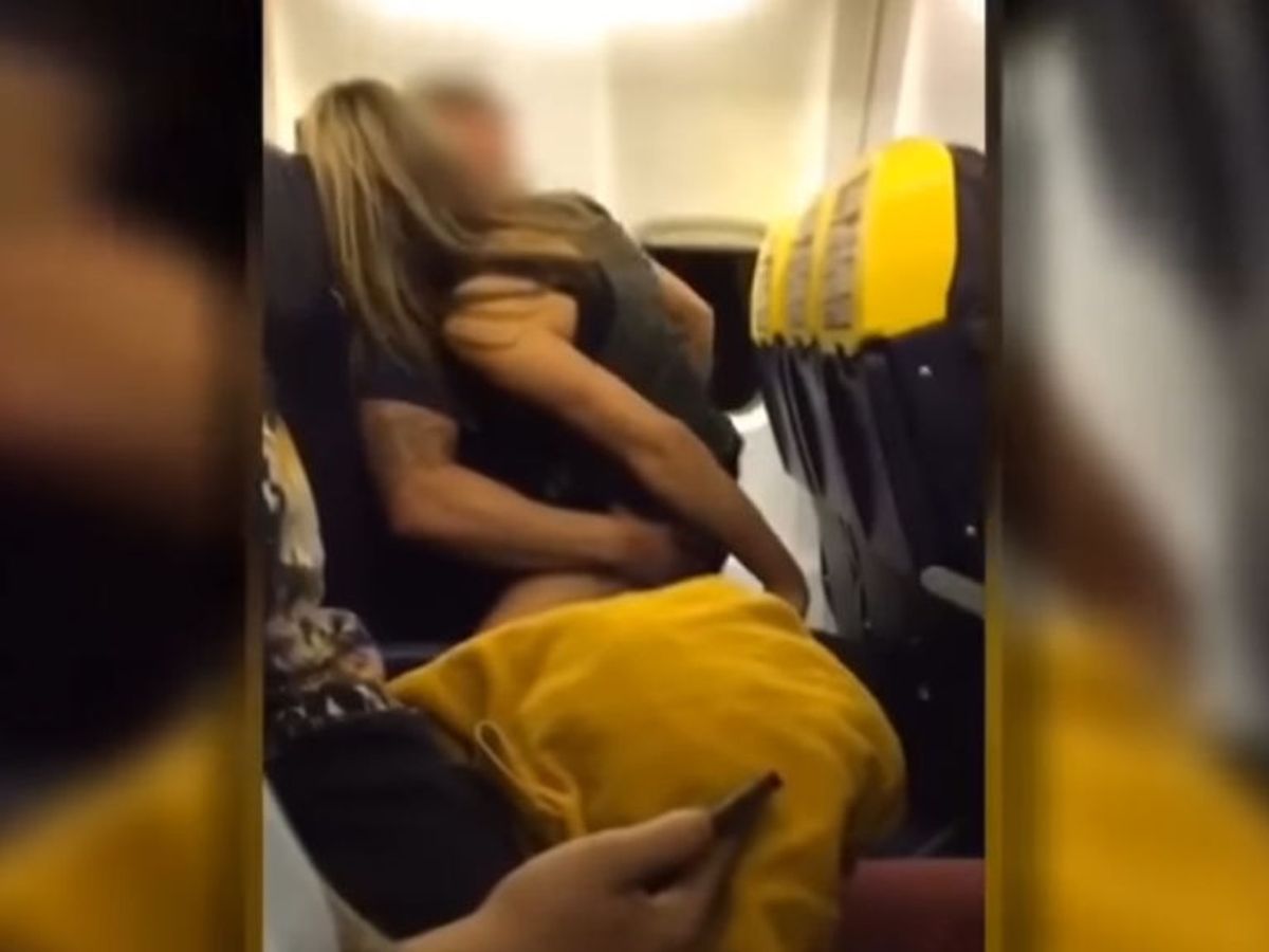 La mujer que protagonizó el vídeo viral de sexo en un avión: 