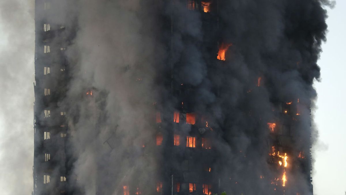 Incendio de Londres: vecinos denuncian corrupción en el edificio