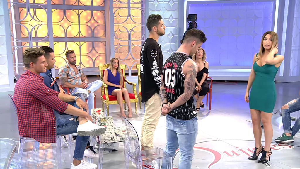 Álex se impone a Rodri en el reto musical y se gana un beso de Melani