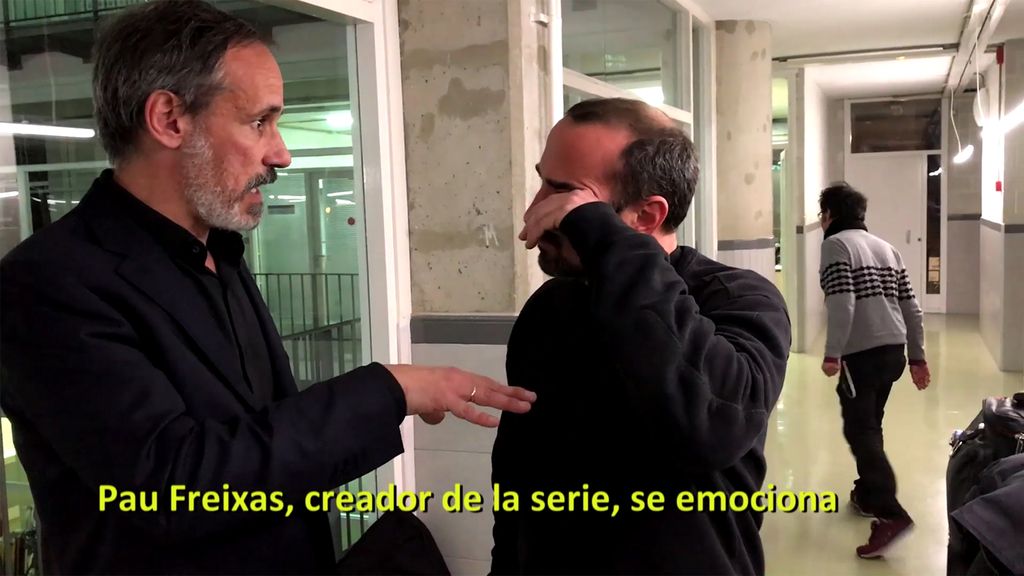 Apoteósico final de rodaje de 'Sé quién eres': "viva Garrido", lágrimas y foto de equipo