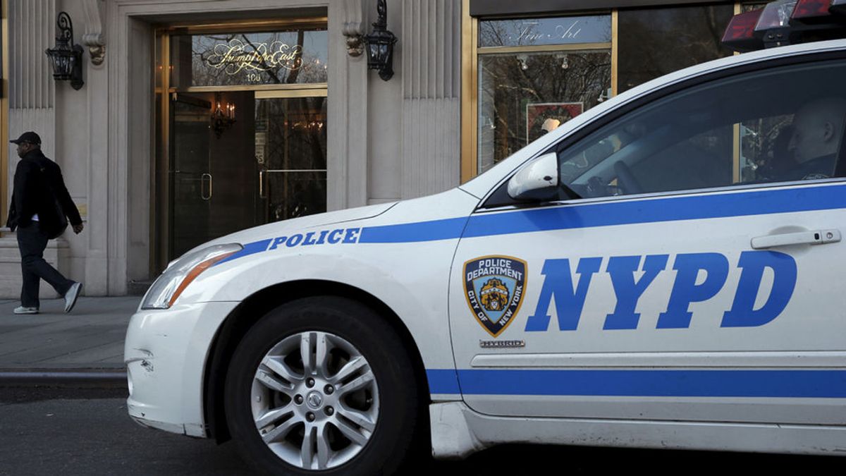 Un vehículo se sube a la acera y deja varios heridos en Nueva York