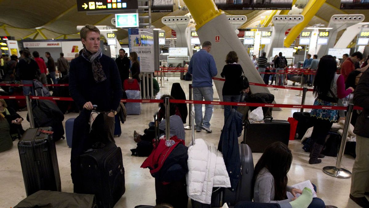 Una turista británica muere al caer enferma en el aeropuerto de Ibiza