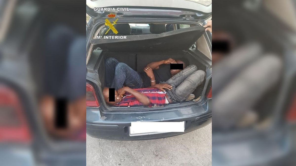Detenido un conductor por entrar en la frontera de Melilla con 5 inmigrantes y herir a 2 agentes