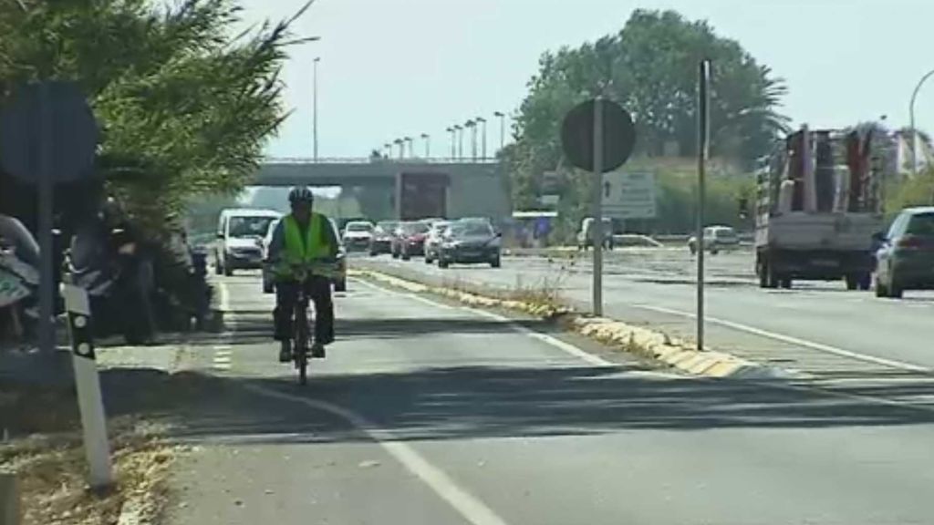 Una conductora bebida y sin carné atropella a un ciclista en Bigastro