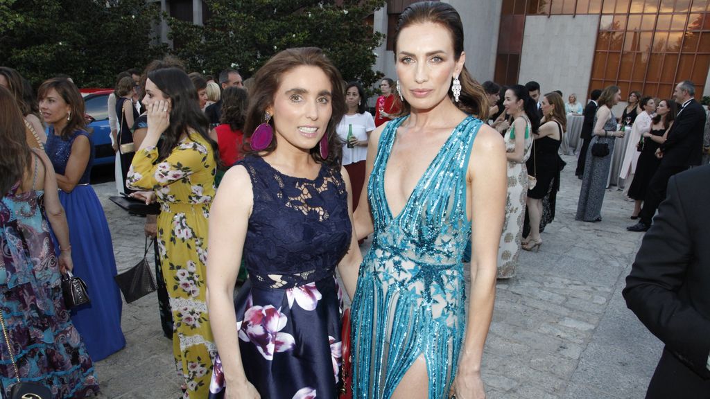 Famosas y lentejuelas en los premios Yo Dona