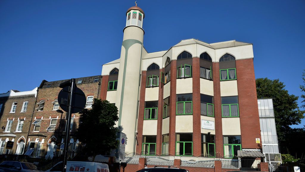 Atropello múltiple ante una mezquita de Londres