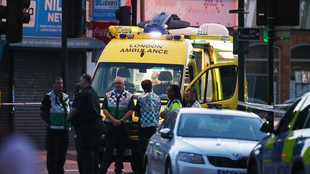 Atropello múltiple en Londres cerca de una mezquita